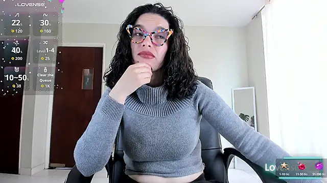 paulinabarnett- online show from 06-26-26, 03:07