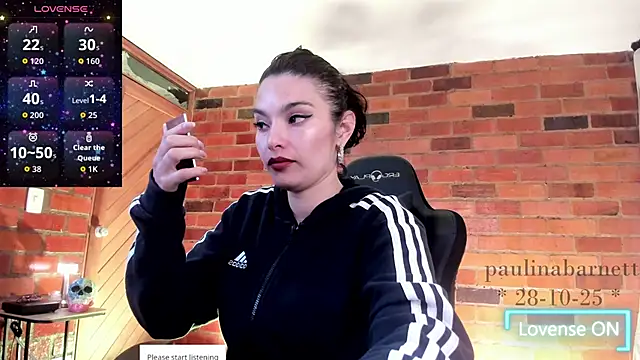 paulinabarnett- online show from 10-28-25, 02:16