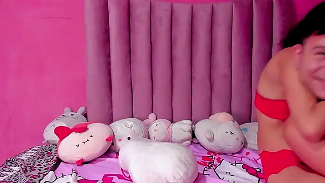 JustiinJazmin online show from 03-01-25, 12:17