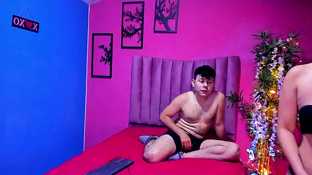 JustiinJazmin online show from 01-06-26, 06:23