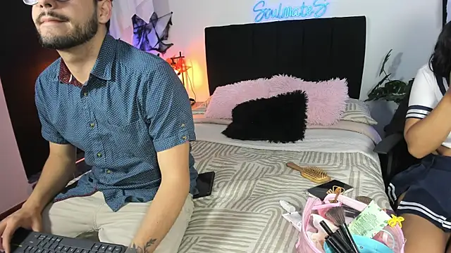 -soulmate-s online show from 10-21-25, 02:38