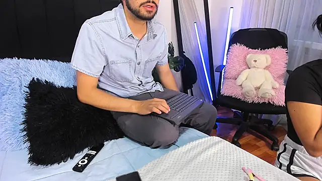 -soulmate-s online show from 03-25-26, 04:06