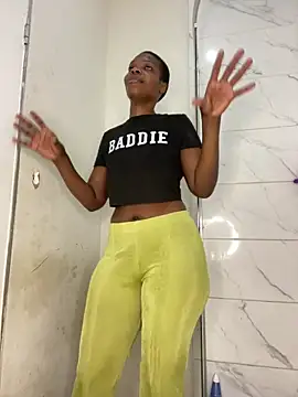 Cocowett online show from 12-18-25, 06:07