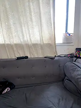 Cocowett online show from 11-19-25, 08:47