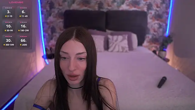 Alice Arwen online show from 02-26-26, 08:14