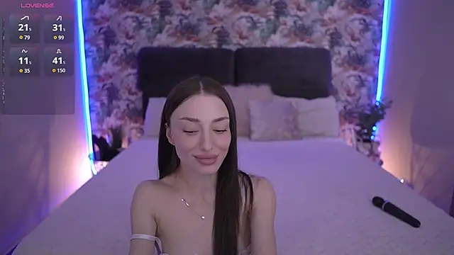 Alice Arwen online show from 04-27-26, 01:53