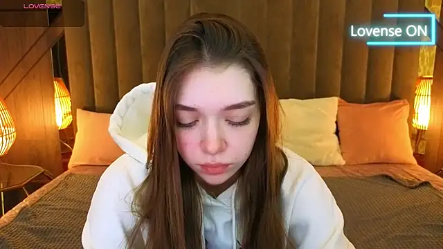 Cherry Wipe online show from 11-16-25, 07:24