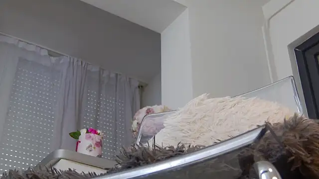 Snapshot of AnyaRose chatting on 01-06-25, 10:24 AnyaRose online show from 01-06-25, 10:24