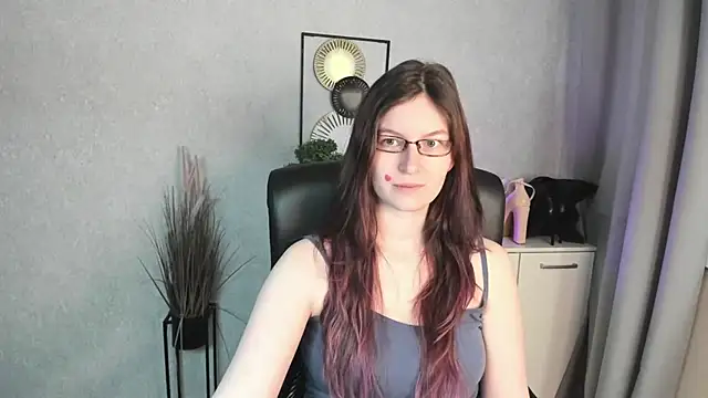 emmaxDelight online show from 05-06-26, 05:22
