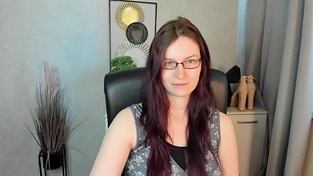 emmaxDelight online show from 05-28-26, 05:26