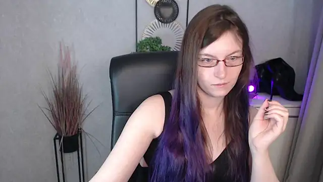 emmaxDelight online show from 11-06-25, 06:28