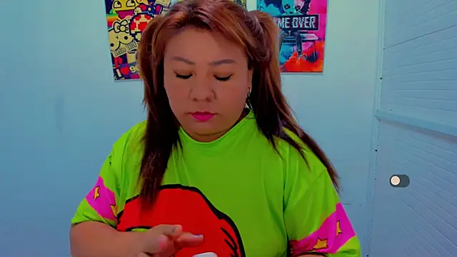 victoria love89 online show from 12-15-25, 02:50