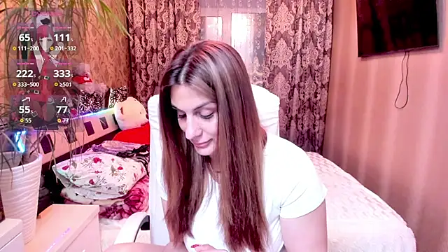 Snapshot of Viki__love__ chatting on 06-17-26, 05:40 Viki love online show from 06-17-26, 05:40