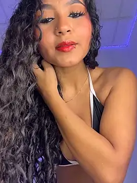 quianna  online show from 04-23-26, 07:26