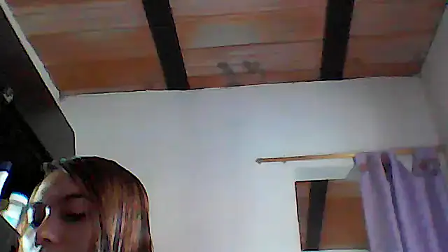 Mia ross16 online show from 12-20-25, 08:01