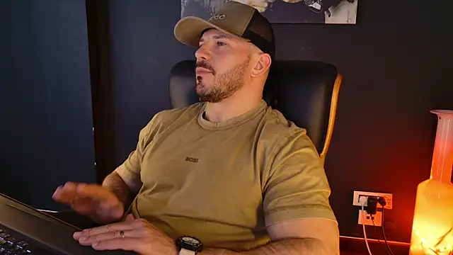 AngeloEric online show from 04-05-26, 10:55