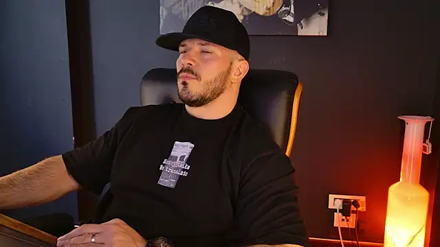 AngeloEric online show from 03-26-26, 10:57