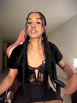 bella  honey online show from 06-12-26, 04:43