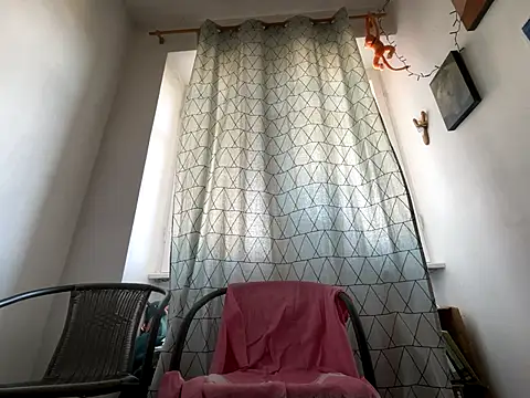 Snapshot of lostile8 chatting on 09-14-25, 02:50 lostile8 online show from 09-14-25, 02:50