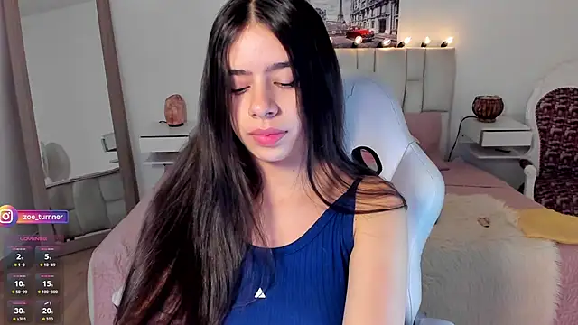 zoe turnner 18 online show from 09-18-25, 11:35