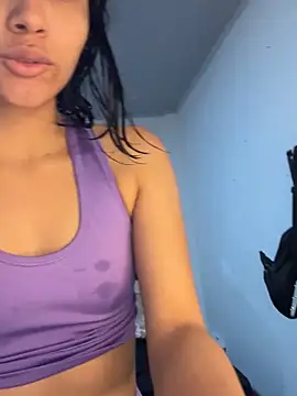 lilithTeen1  online show from 11-04-25, 09:40