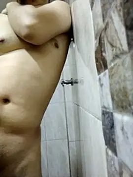 Snapshot of Gasparin32 chatting on 02-25-26, 05:57 Gasparin32 online show from 02-25-26, 05:57