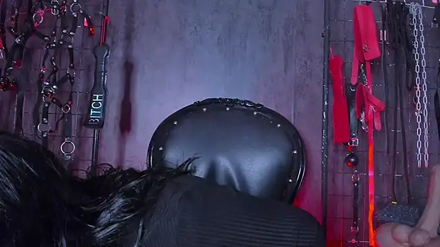 Carolina Arias online show from 02-02-26, 07:57