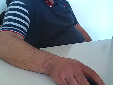 Snapshot of Davien85x chatting on 01-11-25, 03:09 Davien85x online show from 01-11-25, 03:09