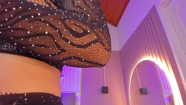 dyvis 22 online show from 11-18-25, 11:24