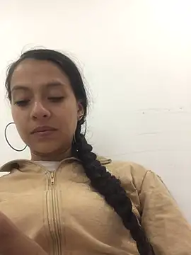 loren3124 online show from 12-10-24, 07:58