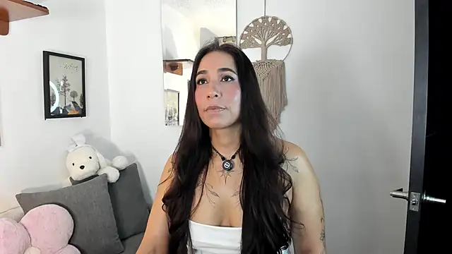 electra hunt online show from 06-20-26, 01:21