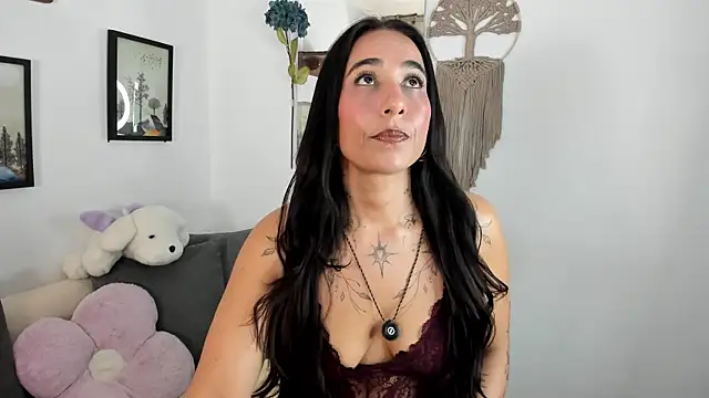 Snapshot of electra_hunt chatting on 07-22-26, 01:18 electra hunt online show from 07-22-26, 01:18