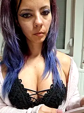 Snapshot of allinqueen chatting on 02-22-26, 09:16 allinqueen online show from 02-22-26, 09:16