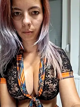 allinqueen online show from 10-14-25, 11:25