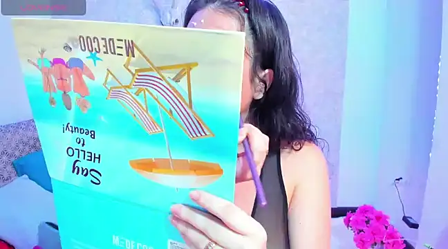 Snapshot of AliciaChelios chatting on 01-13-25, 03:45 AliciaChelios online show from 01-13-25, 03:45