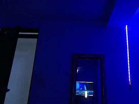 AliciaChelios online show from 05-12-26, 03:40