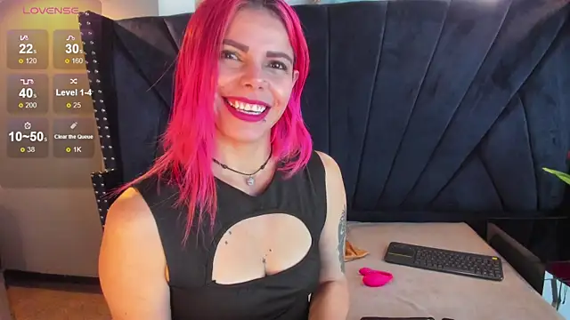 Snapshot of NIKI_SANTANA chatting on 09-29-25, 03:57 NIKI SANTANA online show from 09-29-25, 03:57