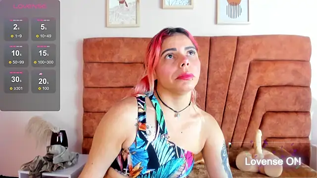 Snapshot of NIKI_SANTANA chatting on 02-26-25, 04:30 NIKI SANTANA online show from 02-26-25, 04:30