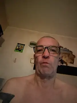 Nylonschlampe510 online show from 09-20-25, 01:54