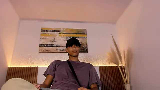 zander 2120 online show from 10-25-25, 01:12