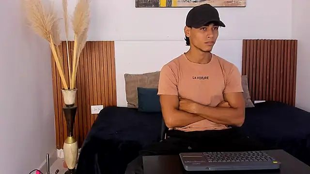 zander 2120 online show from 09-20-25, 01:16