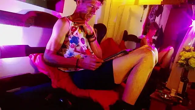 laye19 online show from 03-13-26, 06:51