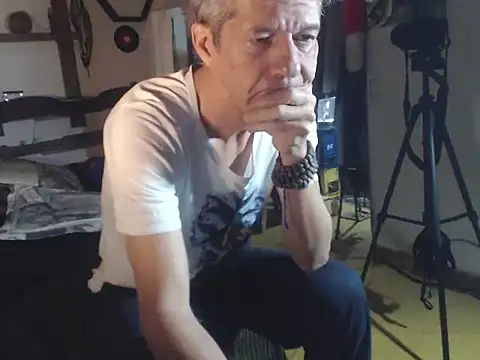 laye19 online show from 09-19-25, 12:58