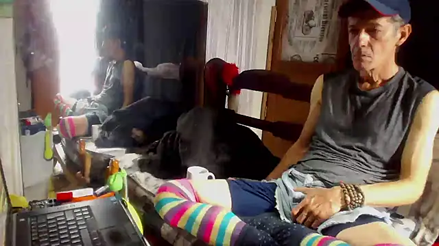 laye19 online show from 11-15-25, 09:52