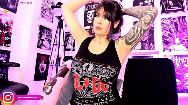 Lexyjoycce online show from 05-06-26, 05:06