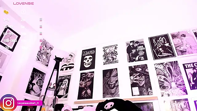 Lexyjoycce online show from 11-30-25, 11:05