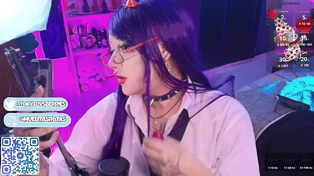 toky doll online show from 06-10-26, 06:14