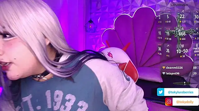 toky doll online show from 09-30-25, 09:10