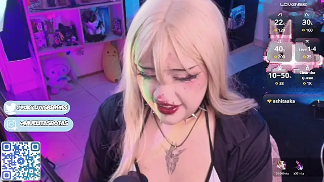 toky doll online show from 06-12-26, 04:21