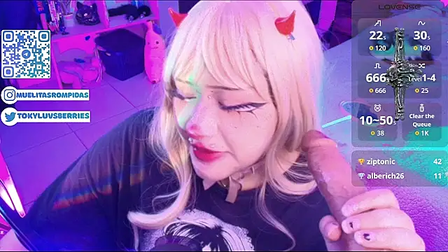 toky doll online show from 04-11-26, 05:37